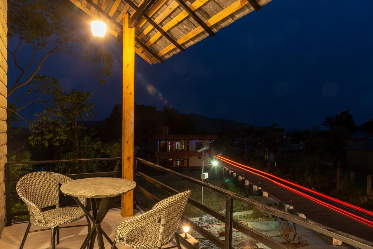 Ilaka Homes Bir  Ngoại thất bức ảnh