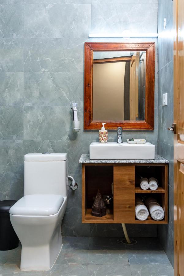 Ilaka Homes Bir  Ngoại thất bức ảnh